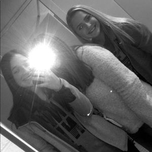 Meet your Posher, Kayce